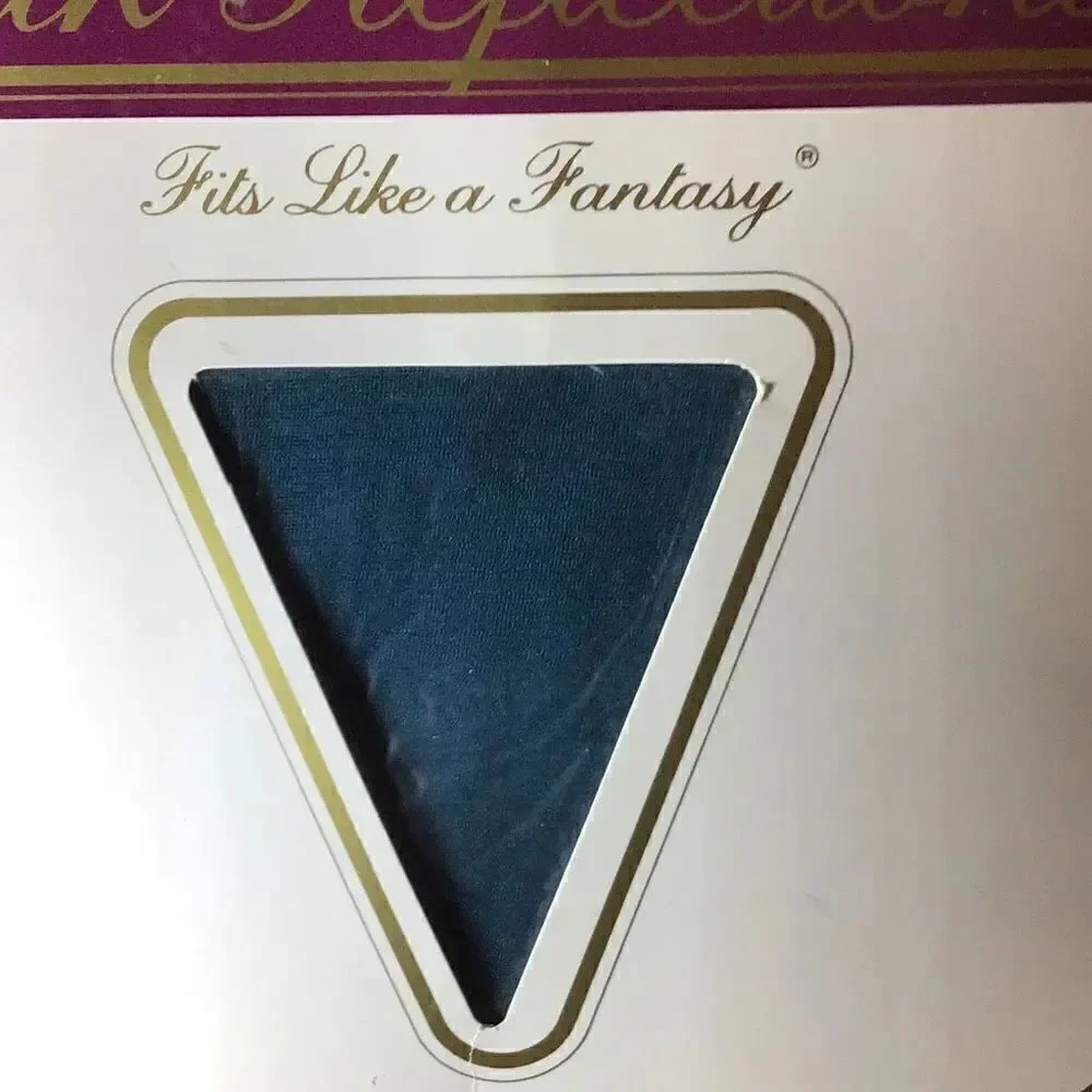 Hanes Silk reflection pantyhose. Teal blue size AB￼